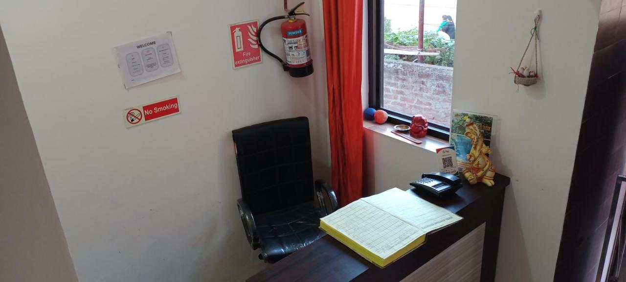 Ananta Residency Hotel Rishikesh Bagian luar foto