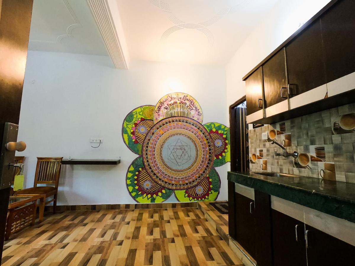 Ananta Residency Hotel Rishikesh Bagian luar foto