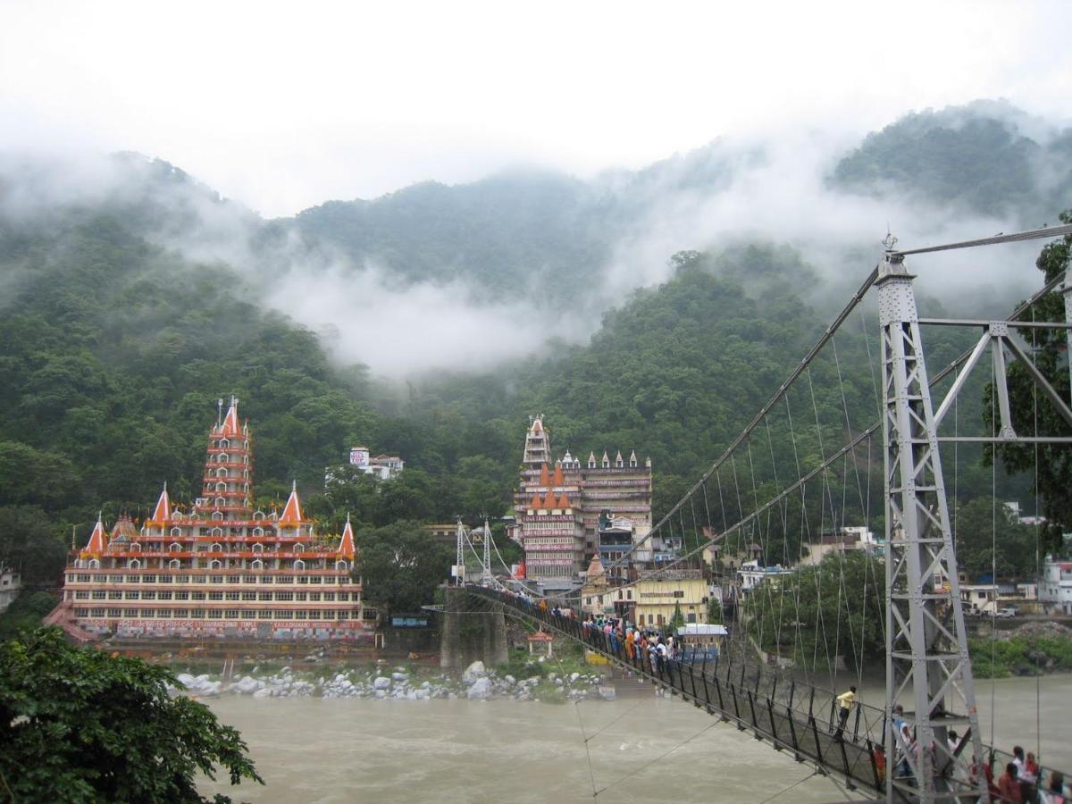 Ananta Residency Hotel Rishikesh Bagian luar foto